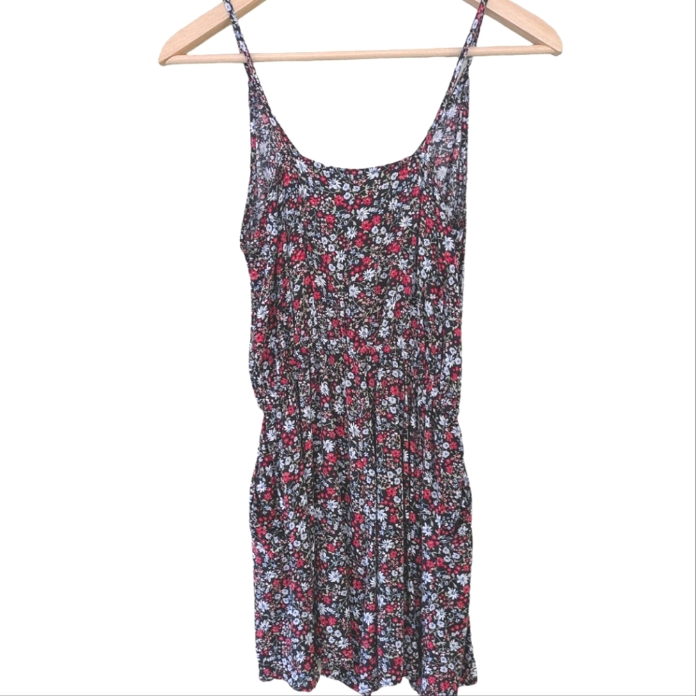 H&M Divided flower romper - Picture 2 of 3